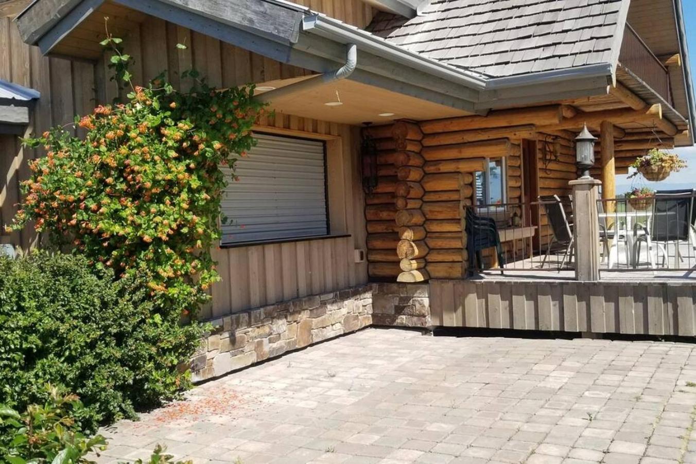 The Roost Lodge Kalispell Exterior photo