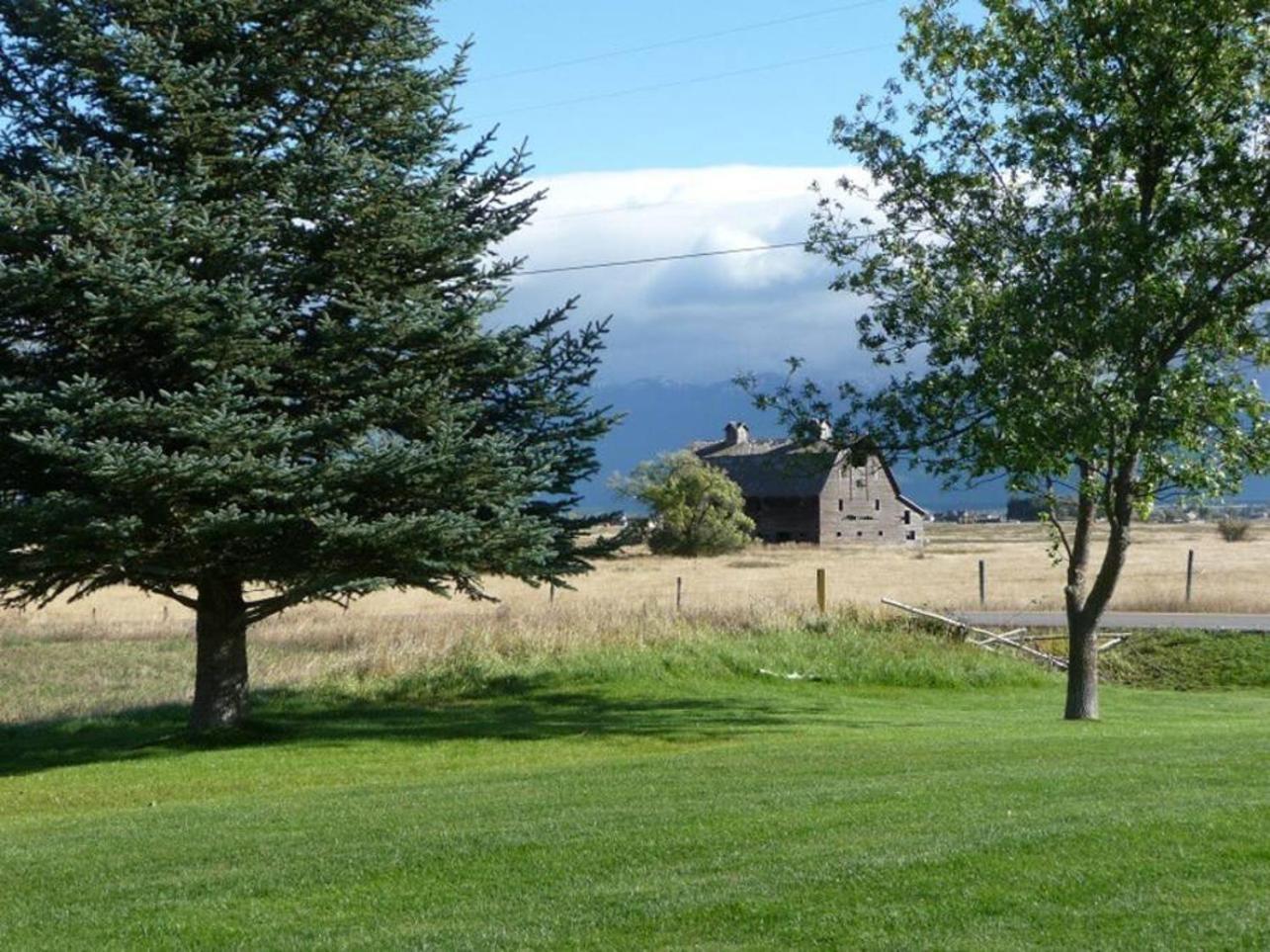 The Roost Lodge Kalispell Exterior photo